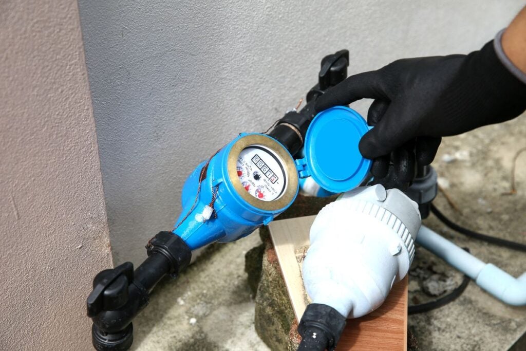 why is my water bill so high plumber checking water pump