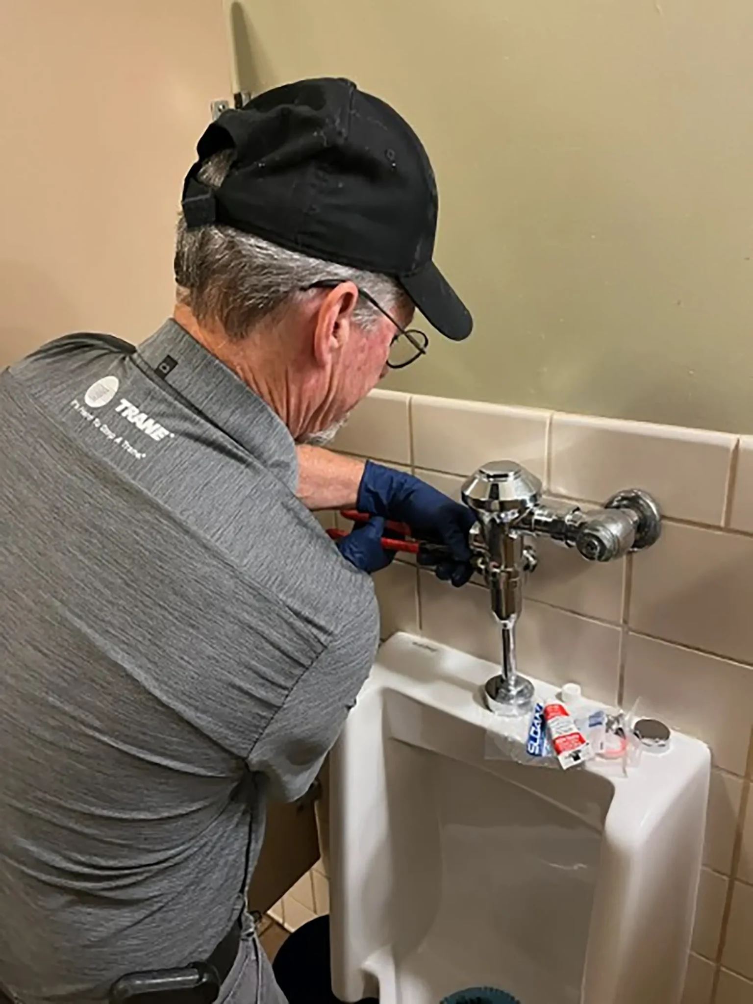 plumbing-repair-lorenz-heating-cooling-and-air-springfield