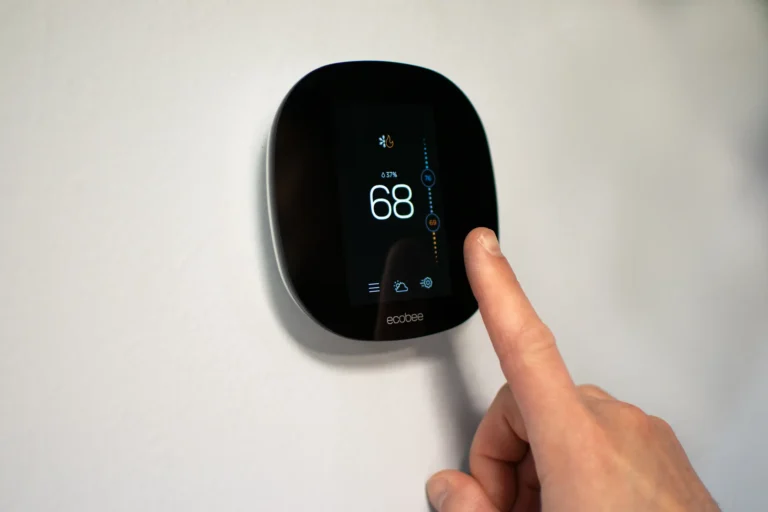 Controls & Thermostats